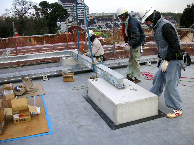 電源箱架台（取付）