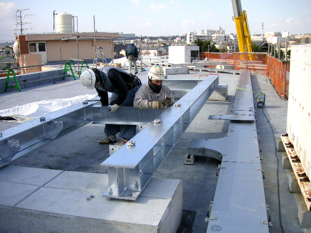 電源箱架台（取付）