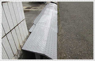 目隠し壁・看板下地